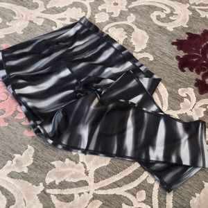 Athleta yoga and excersise leggings.