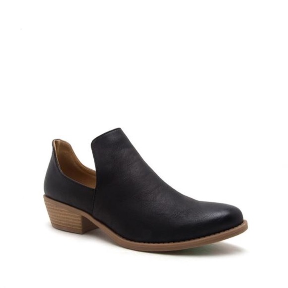 1 LEFT!!! NWT. Black open side bootie - Picture 4 of 5