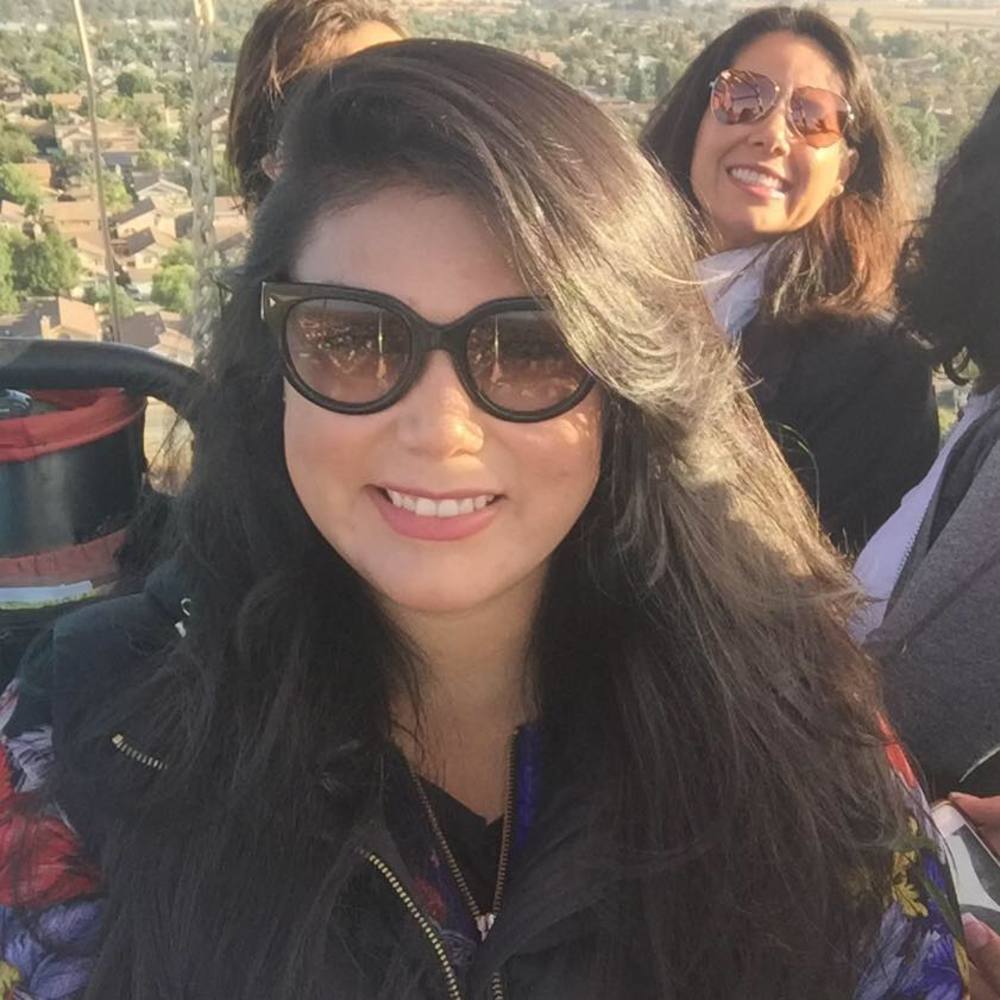 Meet your Posher, Iris