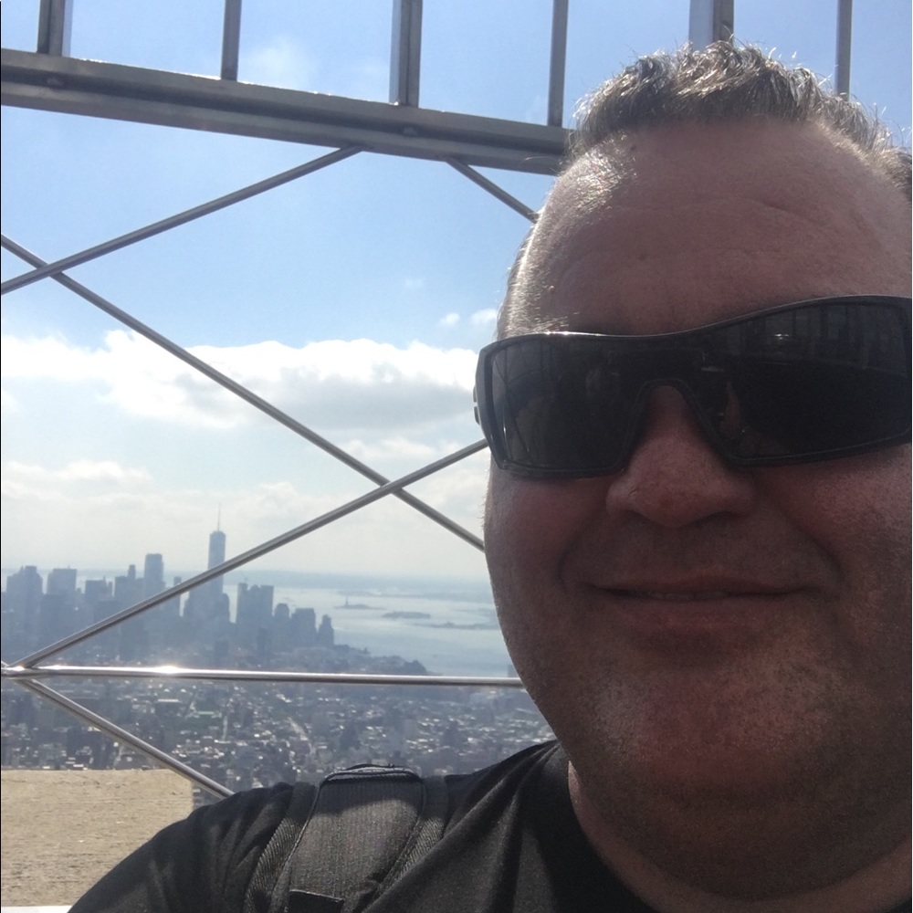 Meet your Posher, Mik