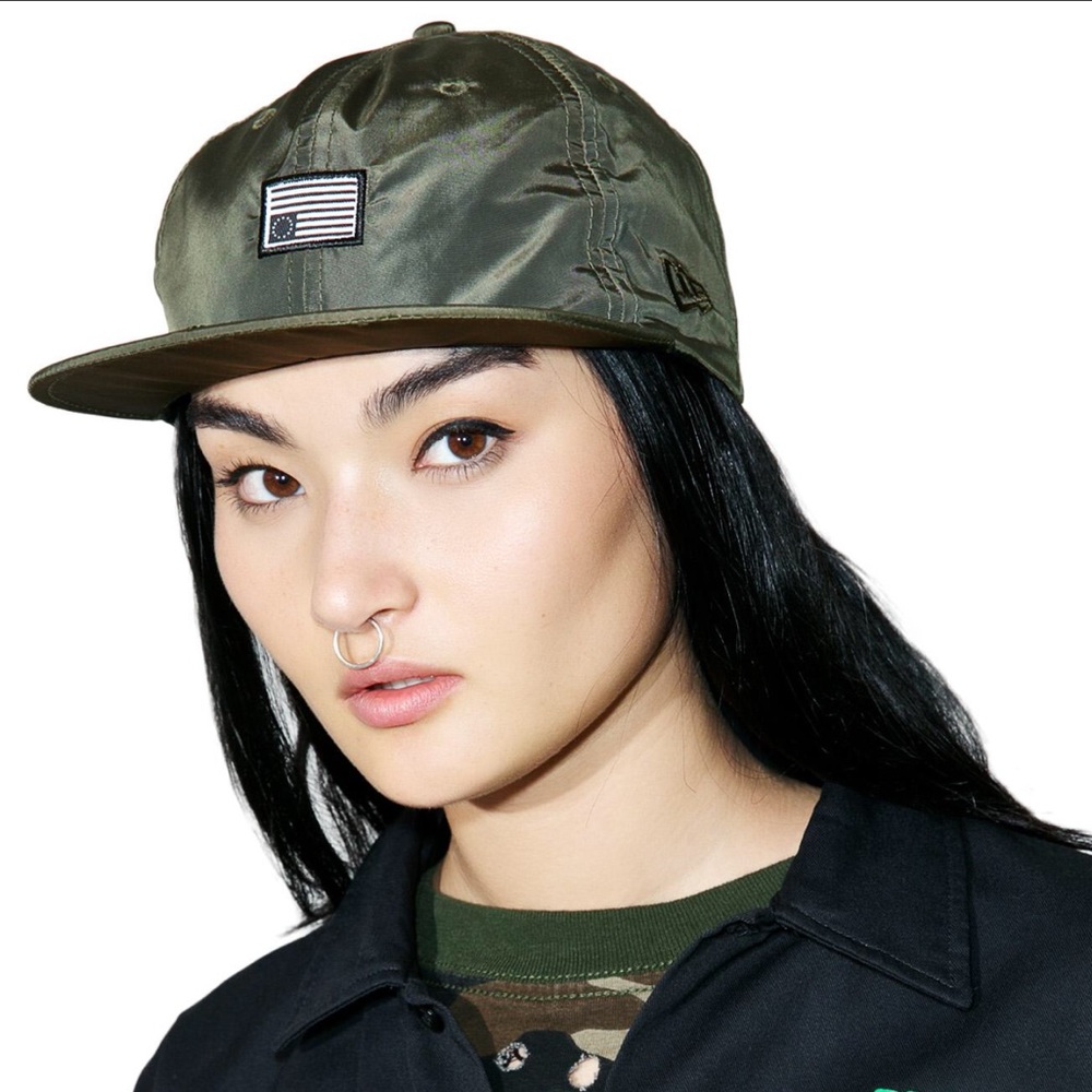 NWT Olive green streetwear snapback Dolls Kill