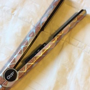GVP Ceramic Flat Iron