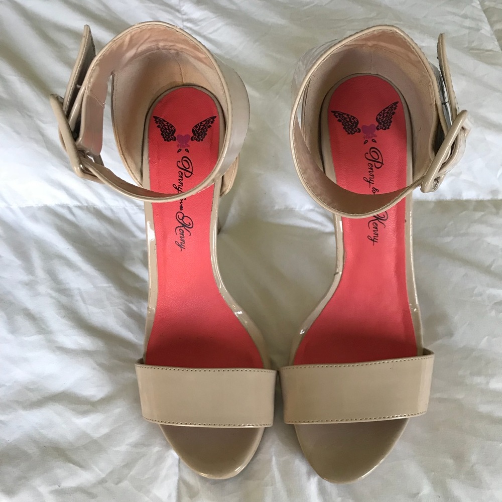 Penny loves Kenny nude heels size 8 1/2
