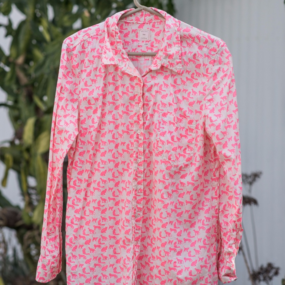 Long sleeve button up CAT shirt!