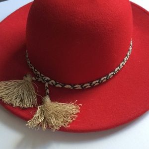 Beautiful vintage Brixton felt hat