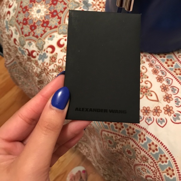 Alexander Wang Alpha Bucket Bag ✨ - Picture 7 of 8