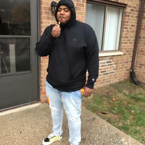 Meet your Posher, Dion