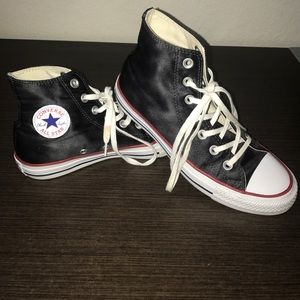 Black converse High top