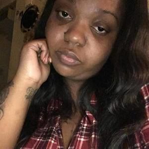 Meet your Posher, Aja