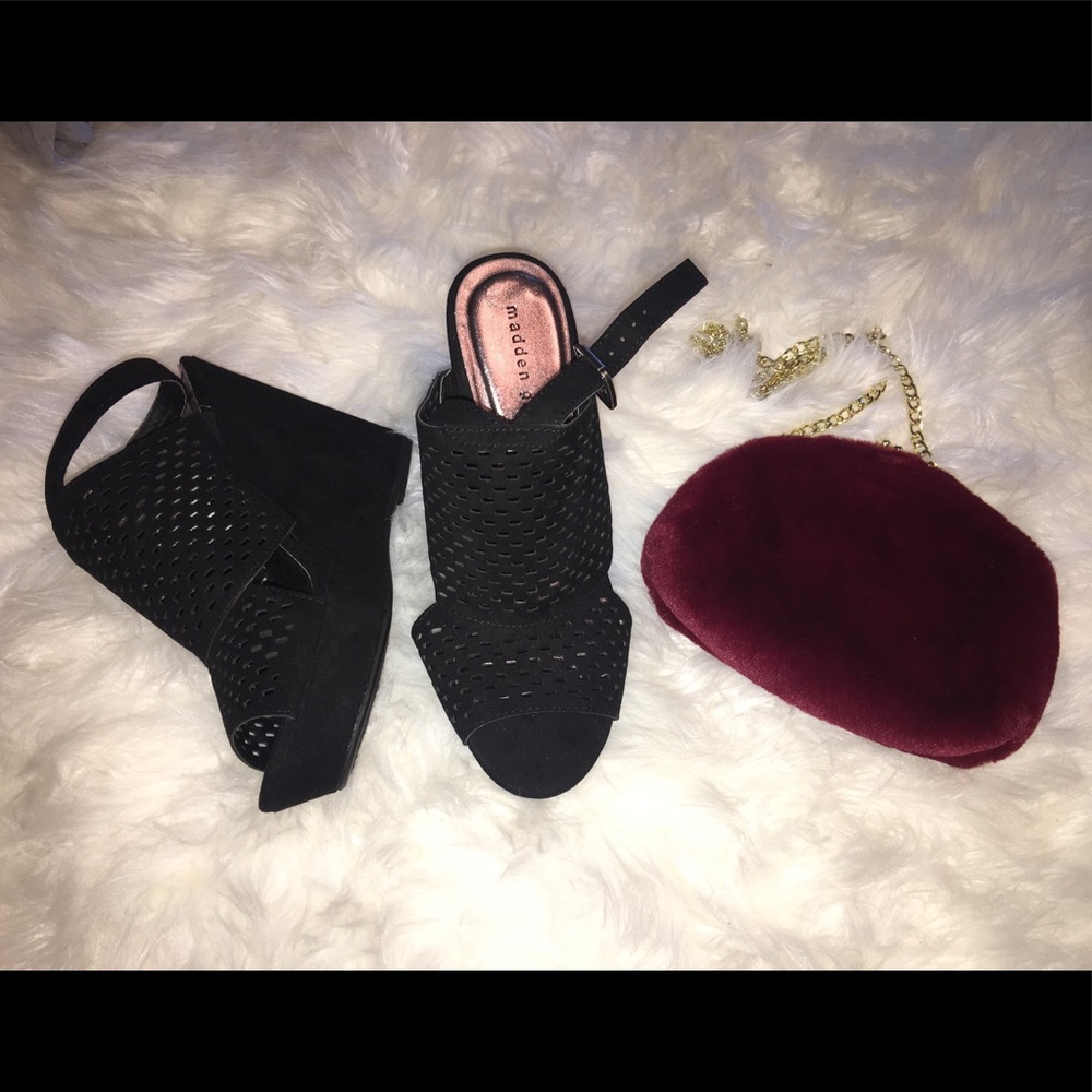 Madden Girl Wedges