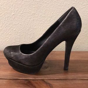 Black Platform Pumps