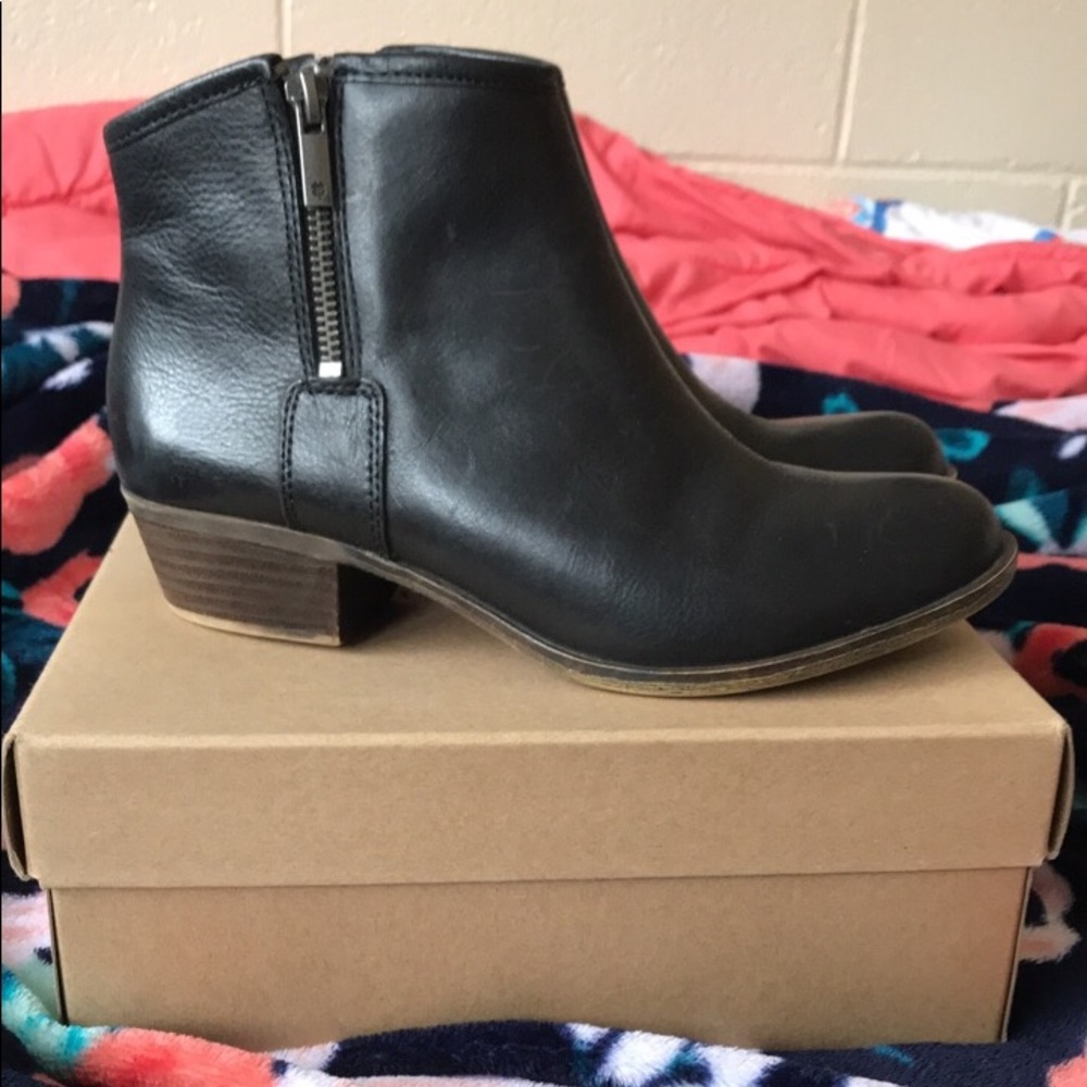 Lucky Brand booties
