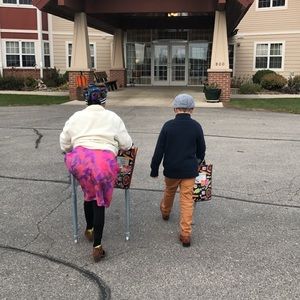 Meet your Posher, Stephanie