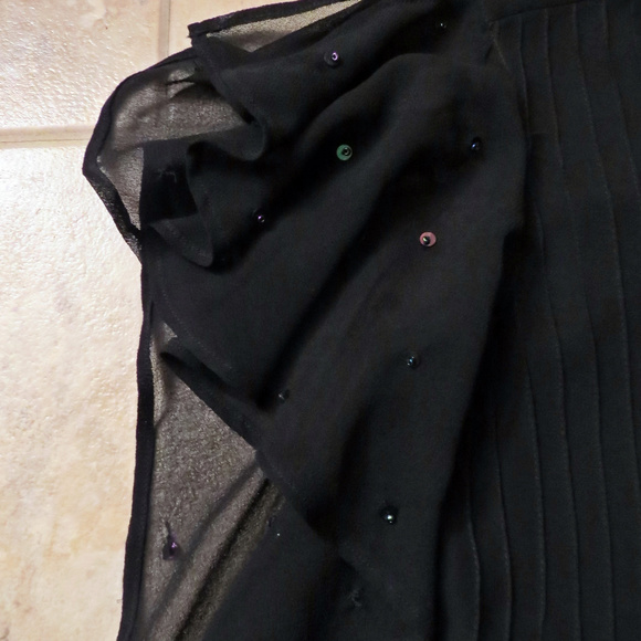 J. Marco Flutter Sleeve Top - Sequins! - Size 6 - Picture 3 of 5