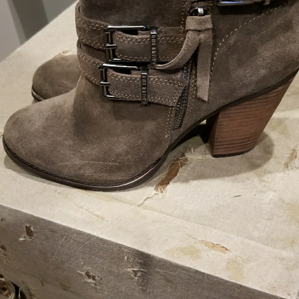 Booties - Picture 3 of 3
