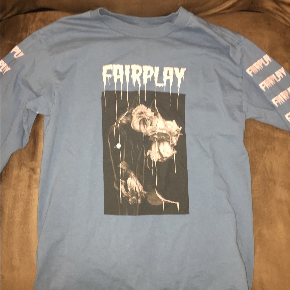 FairPlay long sleeve shirt