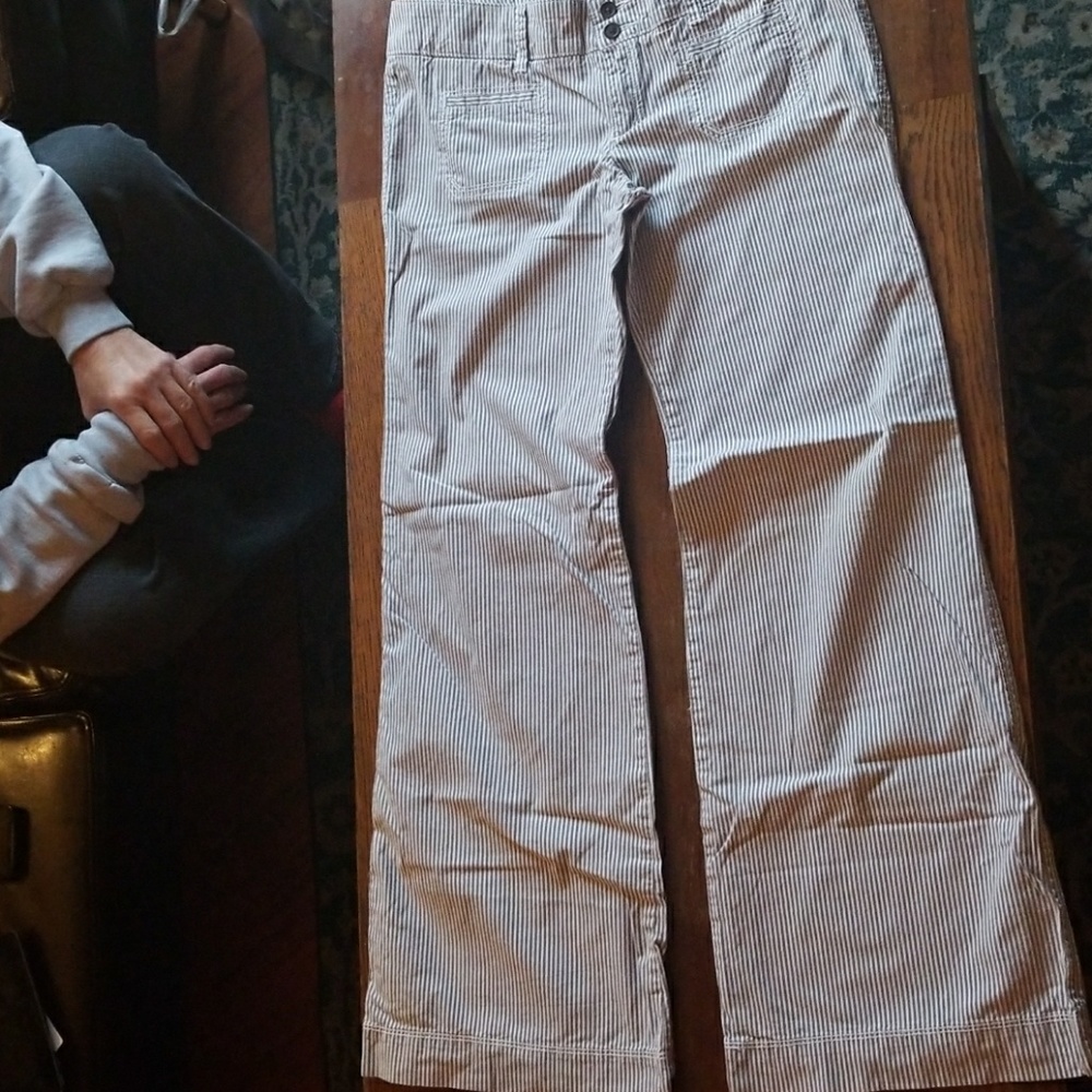 Pants - Picture 2 of 5