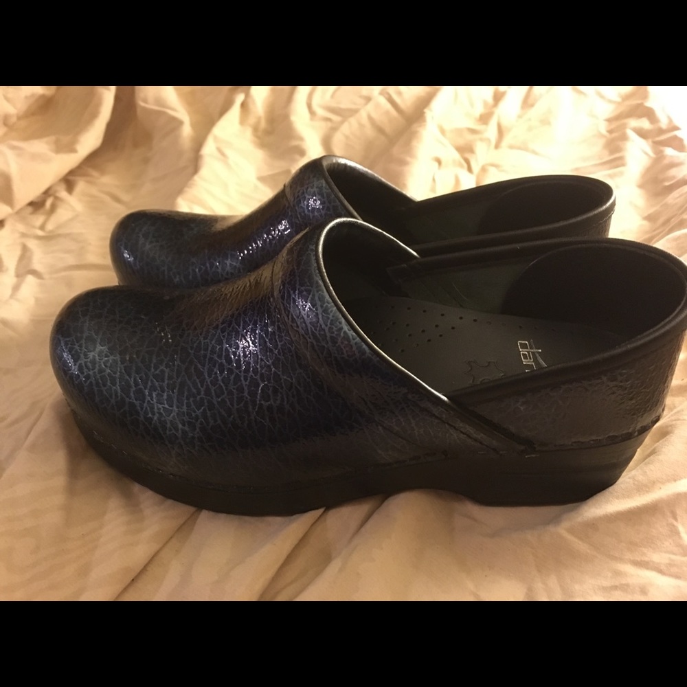 Dansko Clogs - Picture 2 of 4