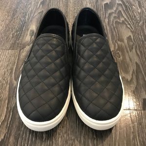 Steve Madden ecentrcq slip-on sneaker