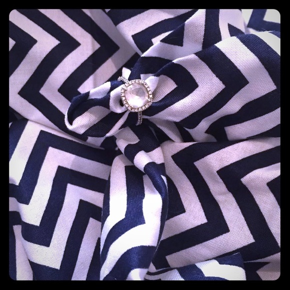 Ring Engagement Ring - Picture 1 of 3