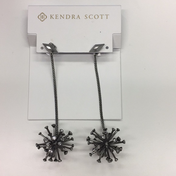 Kendra Scott Jewelry - Kendra Scott Antique Silver Tricia Earrings