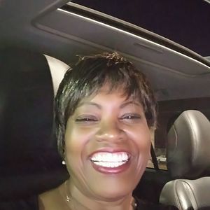 Meet your Posher, Sharon