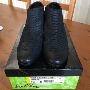 Petty tequila snakeskin botties