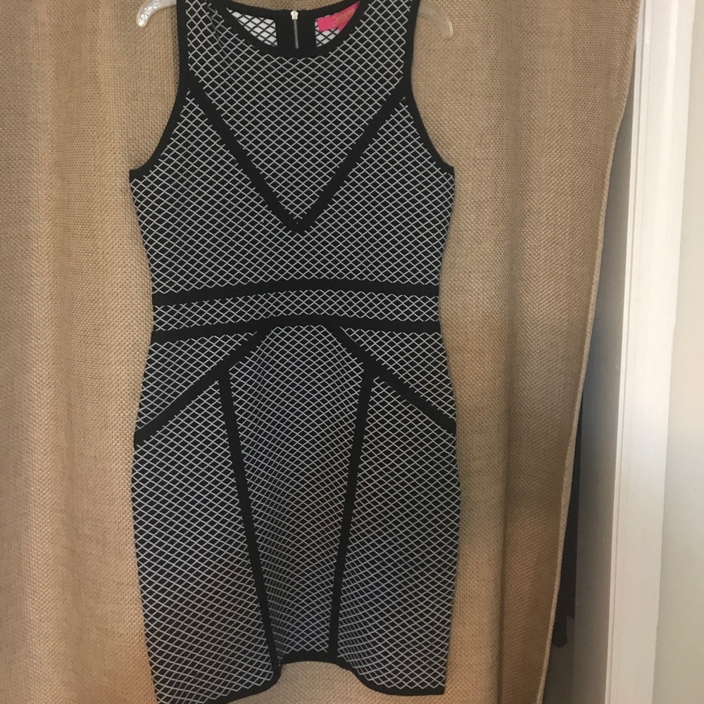 Black and white fitted dress