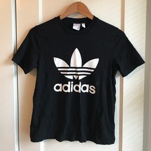 ADIDAS black shirt| Sizes S | 8 of 10 condition
