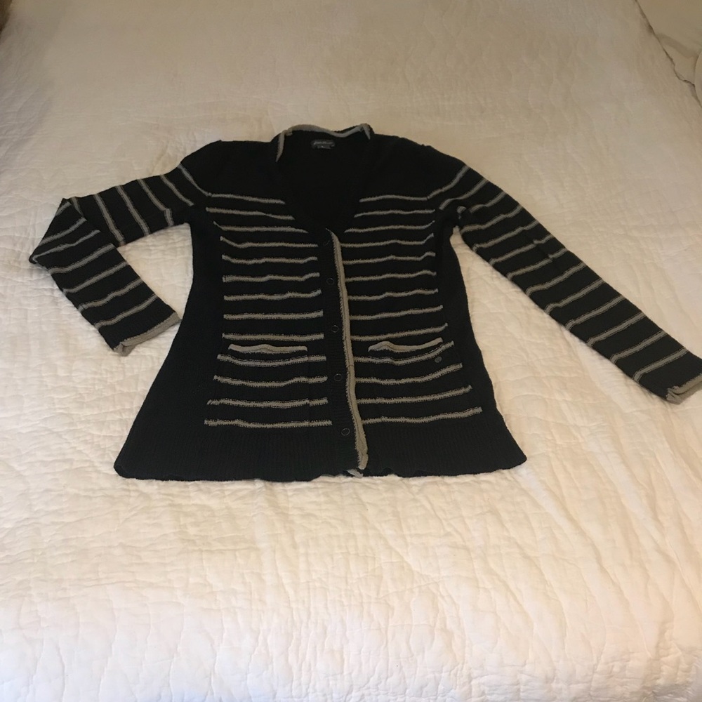 Eddie Bauer Cardigan sweater M