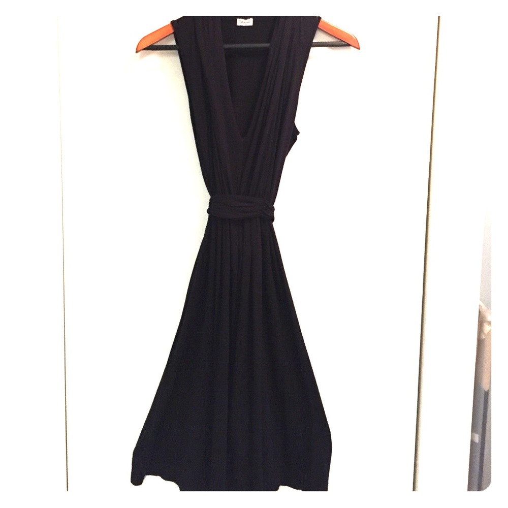 Splendid v neck wrap around jersey dress