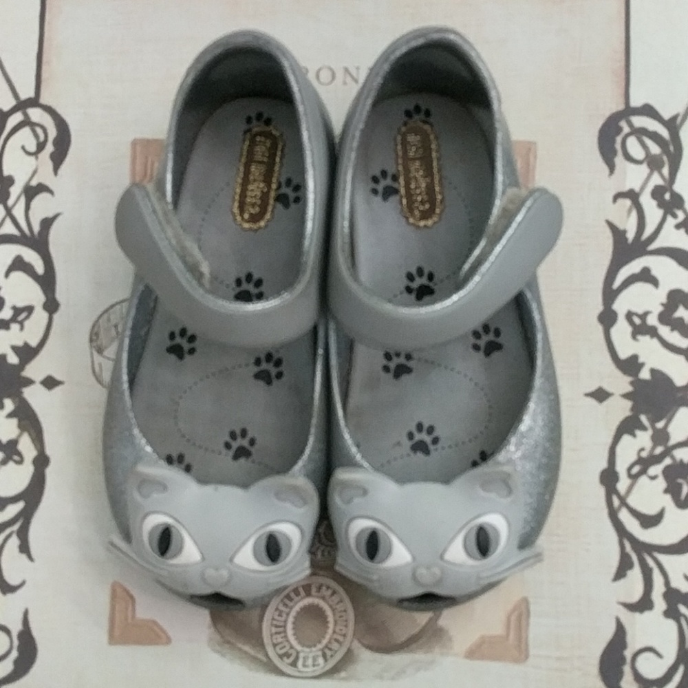 Silver Cat Mini Melissa girl sandals