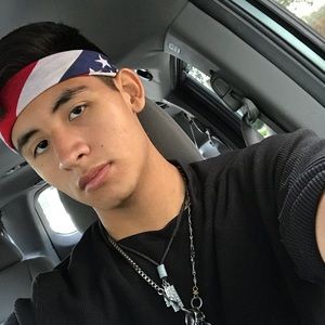 Meet your Posher, Juan