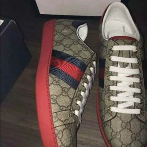 Gucci Shoes ✨