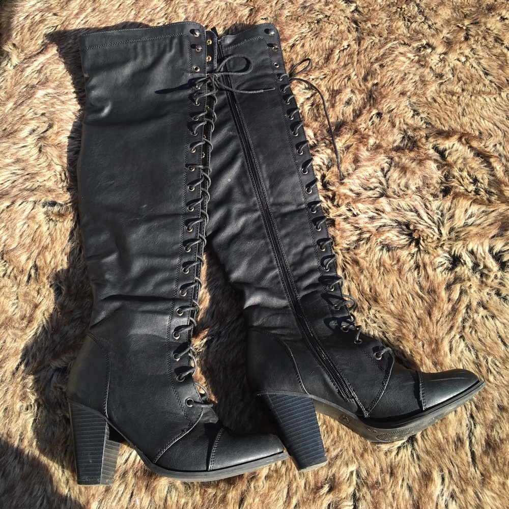 FOREVER Above The Knee Black Lace Up Boots