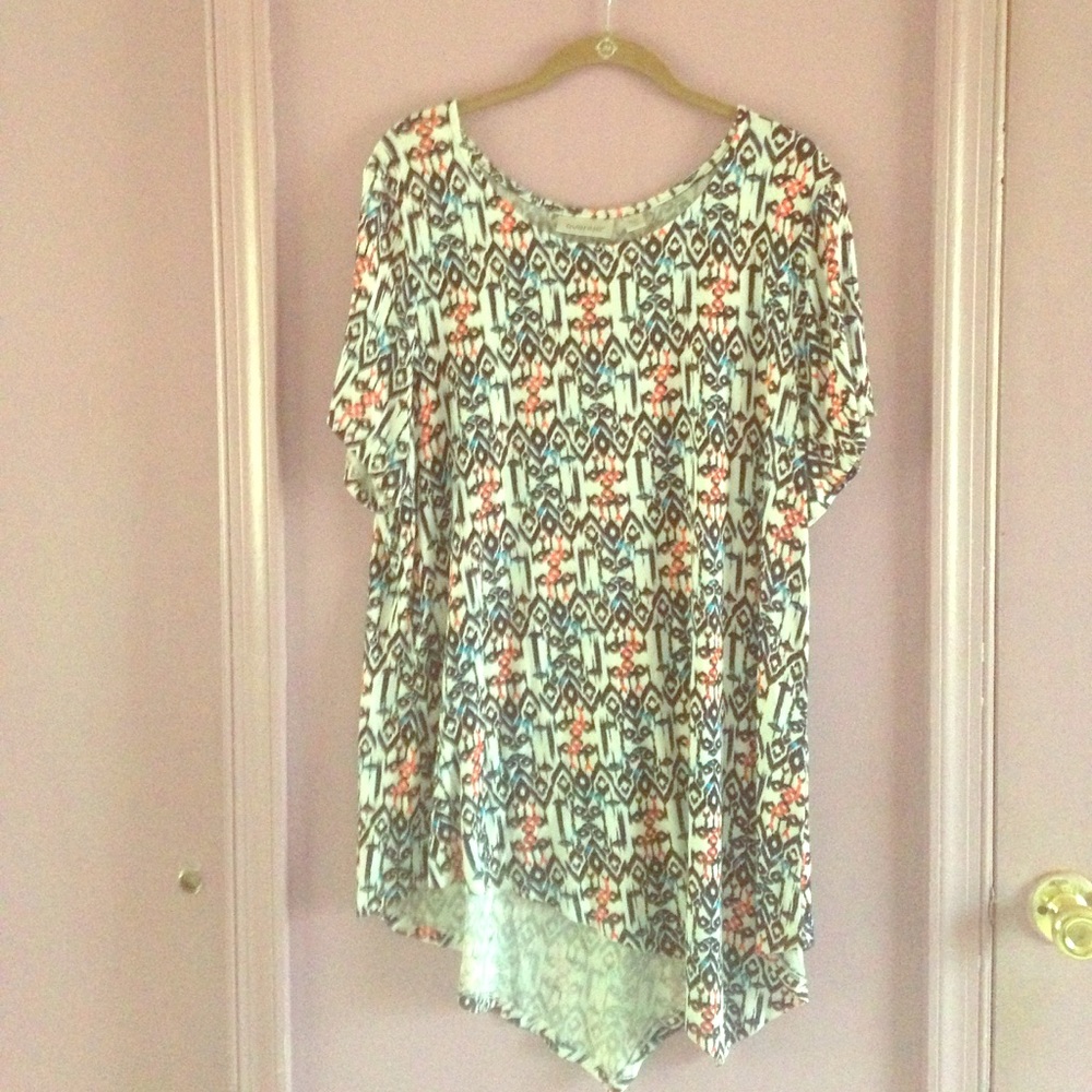 Tribal Tee from Avenue - 14/16