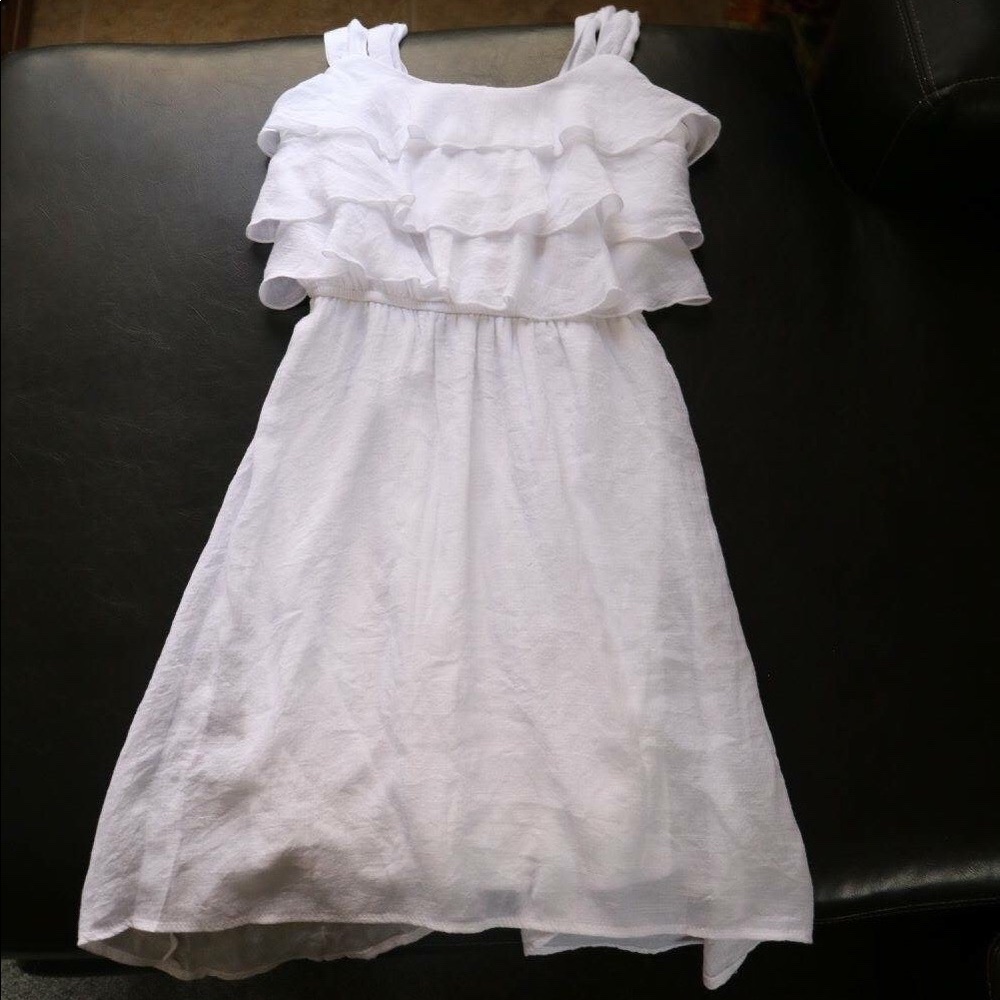 Simple white dress