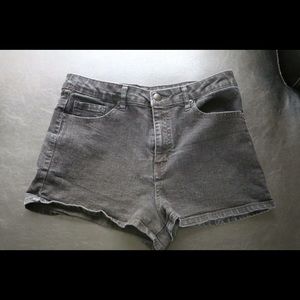 Black high-waisted jean shorts