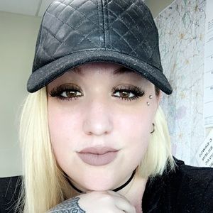 Meet your Posher, Tara