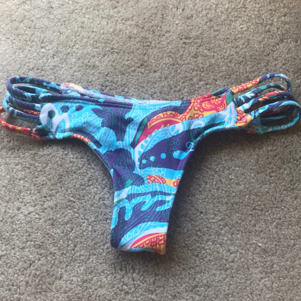 Midori Bikini Tavarua Bottom
