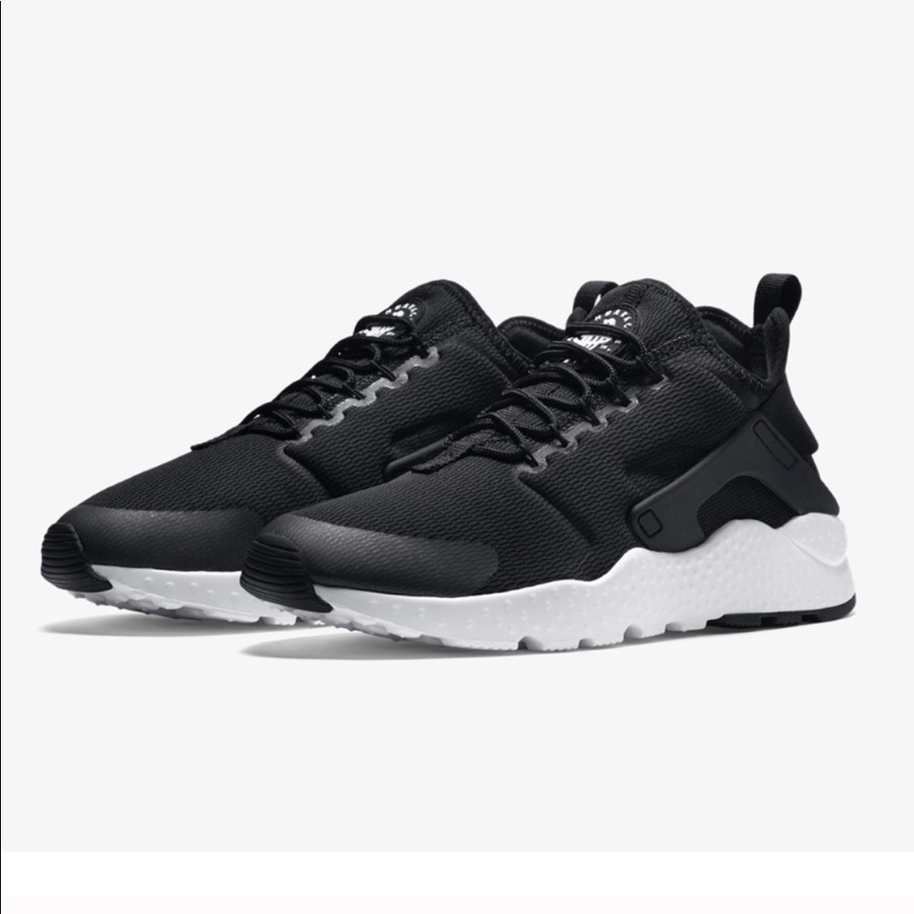 Nike Huaraches white/black