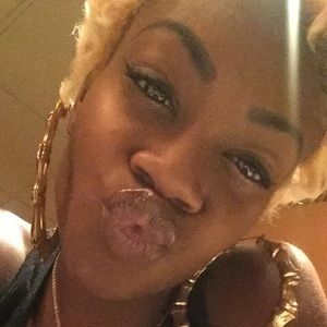 Meet your Posher, Talaya