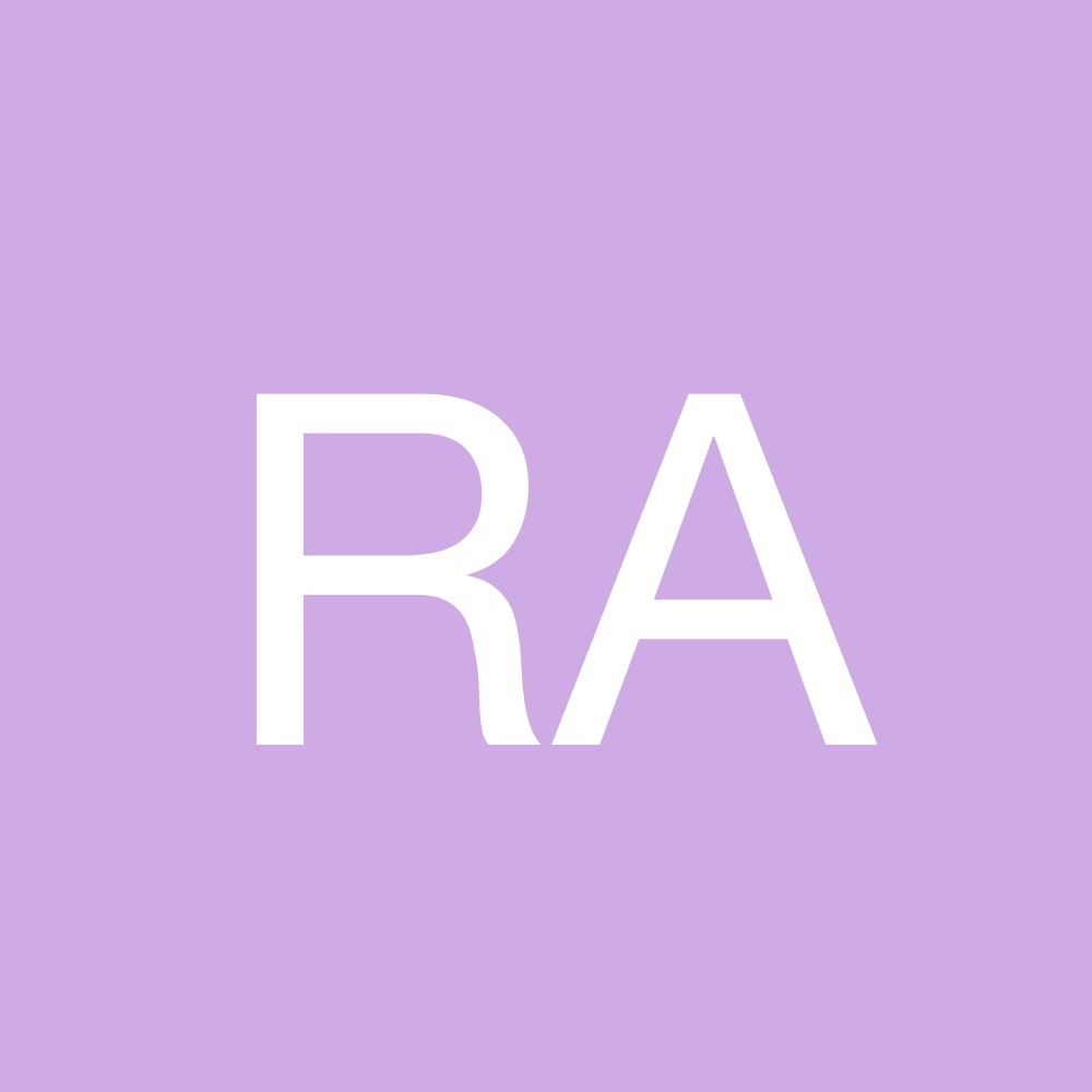 Meet your Posher, Raegan