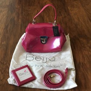 •NWT Beijo Pink Bag•