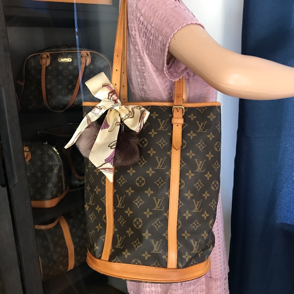 ❌❌SOLd❌❌Louis Vuitton bucket GM 100% authentic