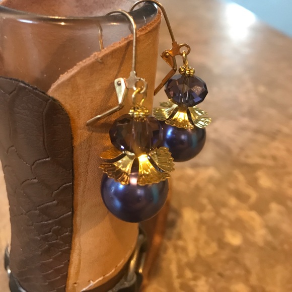 Earrings - Picture 2 of 2