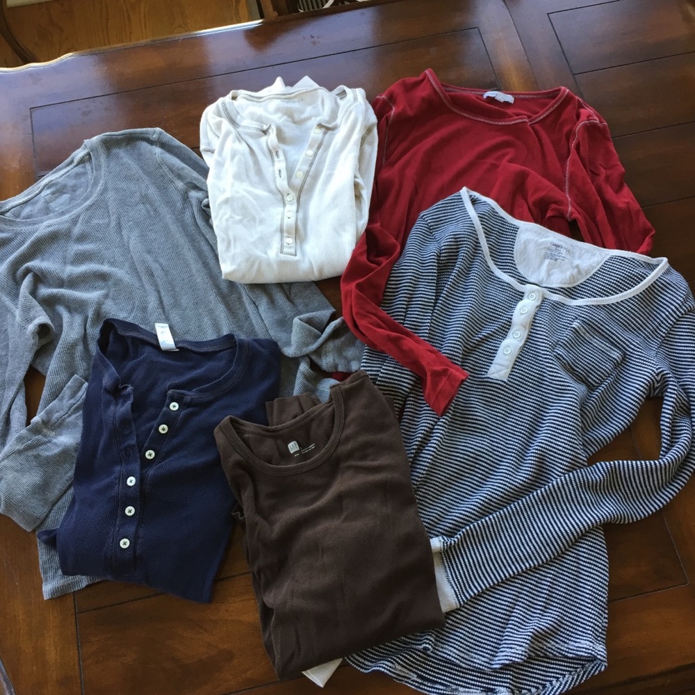 GAP SHIRT BUNDLE. 6 shirts.
