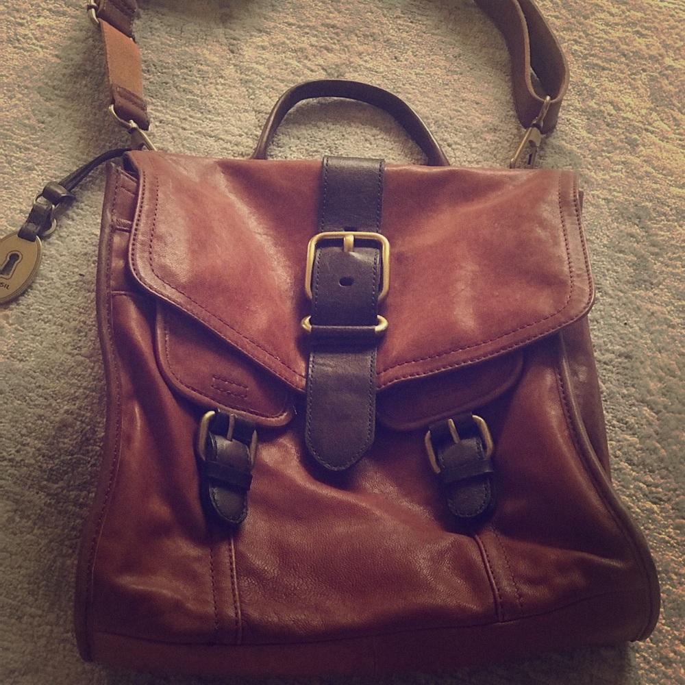 Fossil Reissued Vintage purse.
