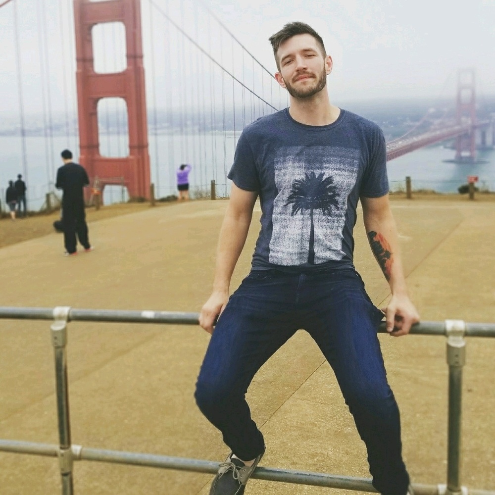 Meet your Posher, Max