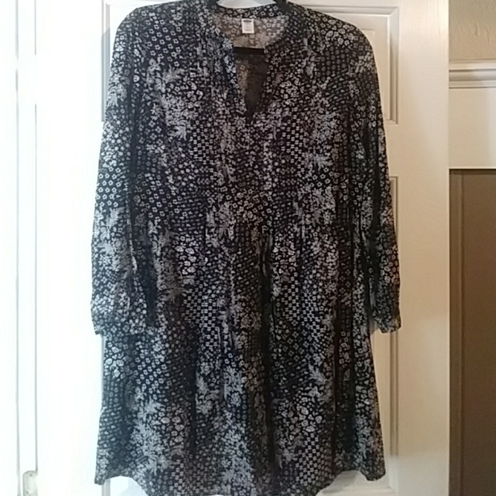 Old Navy Floral Tunic Top